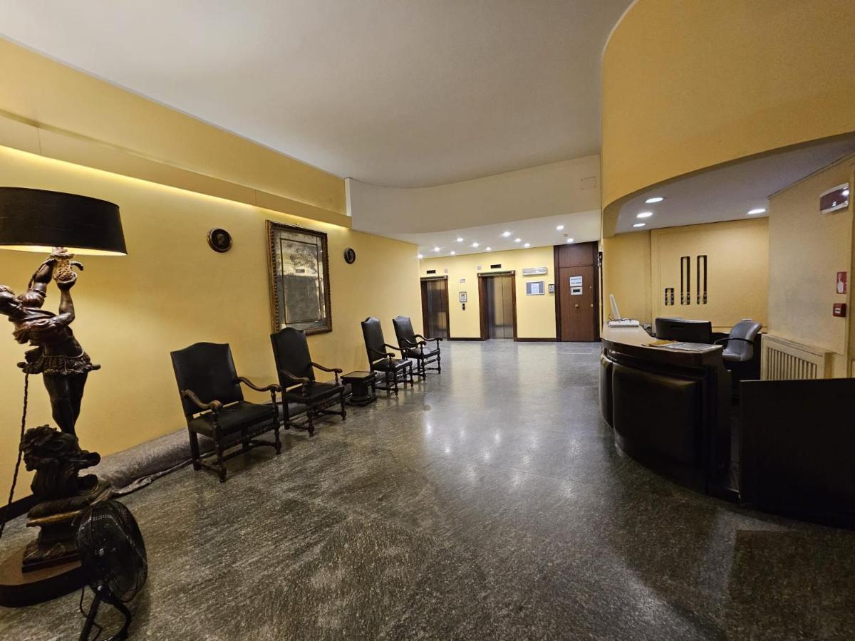 La Finestra Sul Porto Apartment *