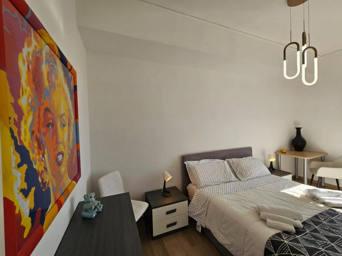 La Finestra Sul Porto Apartment *